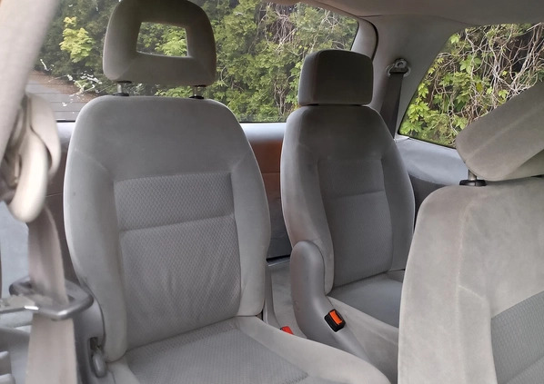 Ford Galaxy cena 7800 przebieg: 304000, rok produkcji 2004 z Sochaczew małe 326